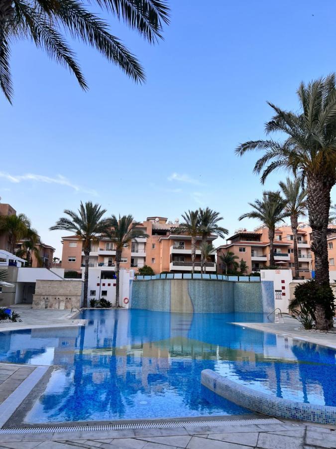 Iris Village Paphos Extérieur photo